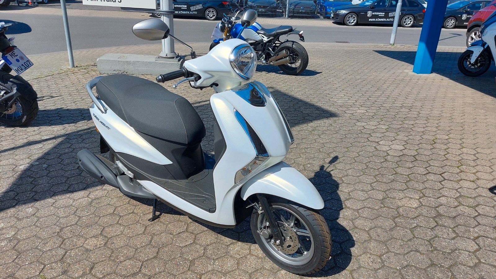 Fahrzeugabbildung Yamaha D Elight 125  Euro 5  Neufahrzeug die Letzte