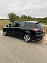 Ford S-Max 2,0 EcoBlue 140kW 4x4 ST-Line Auto ST-Line - Ford S-Max in Wiesbaden