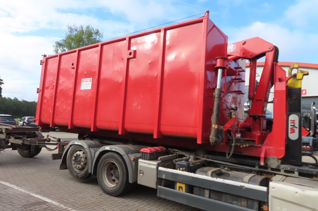 Fahrzeugabbildung Andere Krancontainer HMF 1063