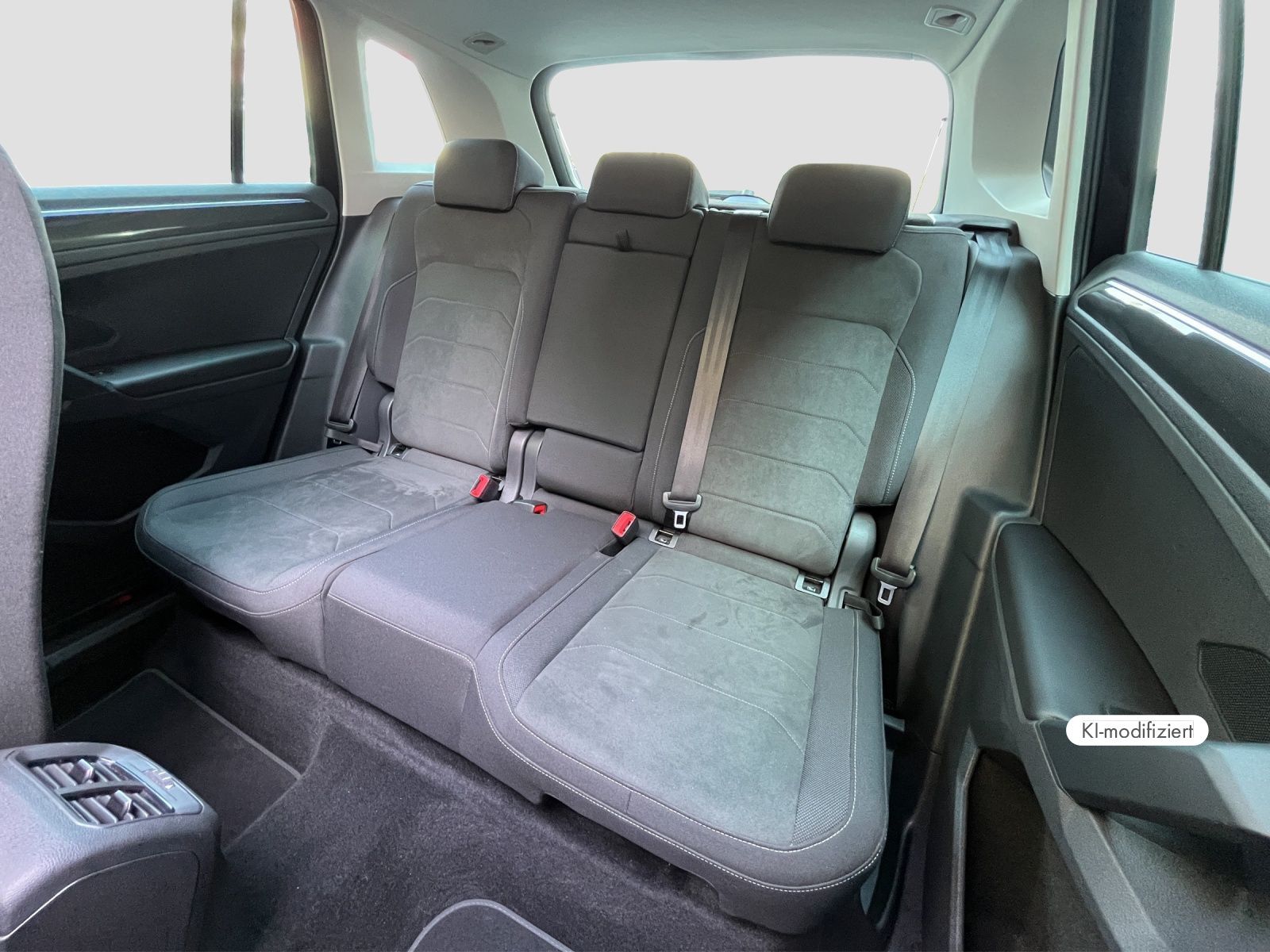Volkswagen Tiguan - Bild 15
