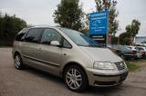 Volkswagen Sharan 1.8 T Sportline, Navi, Xenon, Automatik - Volkswagen Sharan mit Benzin-Antrieb: Kleinbus, Automatik, 1.8