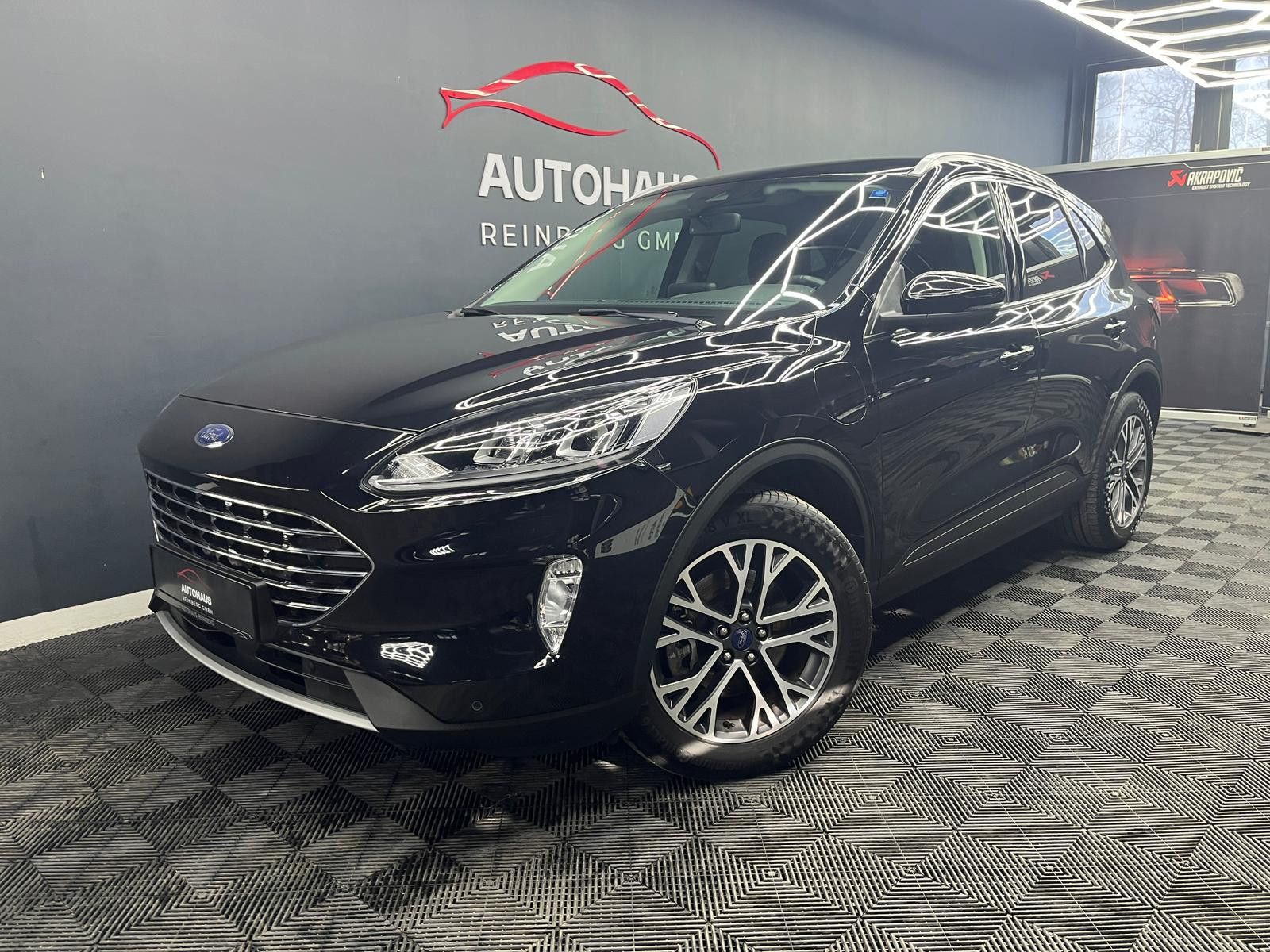 Ford Kuga Plug-In Hybrid Titanium 1.HAND SHZ/PDC/LED imagem 3