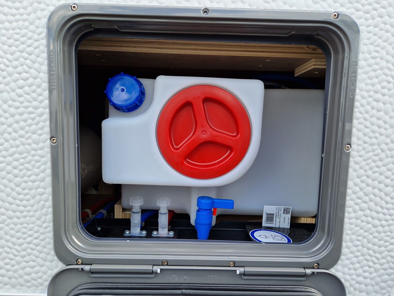 Fahrzeugabbildung Tabbert Senara 460E 2.3 Auflastung, Licht-Paket, uvm...