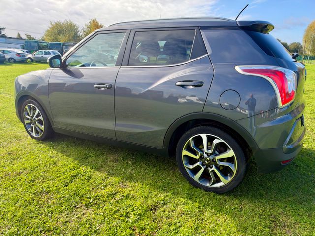 Ssangyong Tivoli 1,6 e-XDi 4WD Automatik — Bild 2
