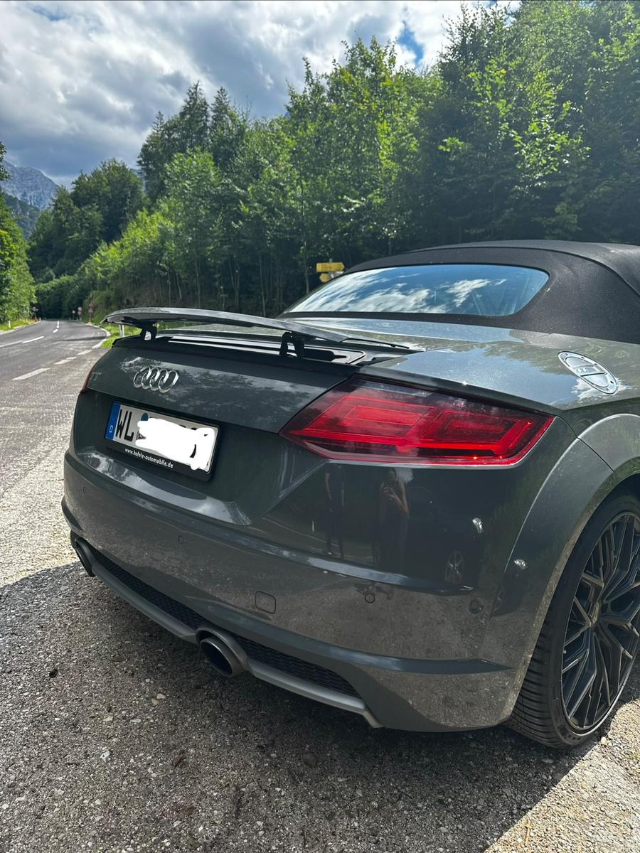 Audi TT Roadster 2.0 TFSI S tronic quattro 