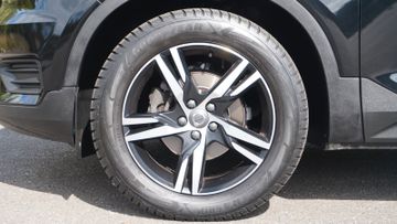 Volvo XC40 - 10