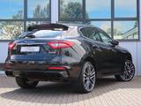 Maserati Levante 3.8 V8 Trofeo Q4 Auto - Maserati Levante: Trofeo