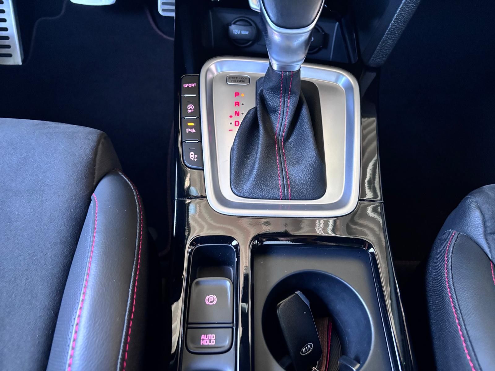 Fahrzeugabbildung Kia ProCeed GT AHK LED NAVI ALU