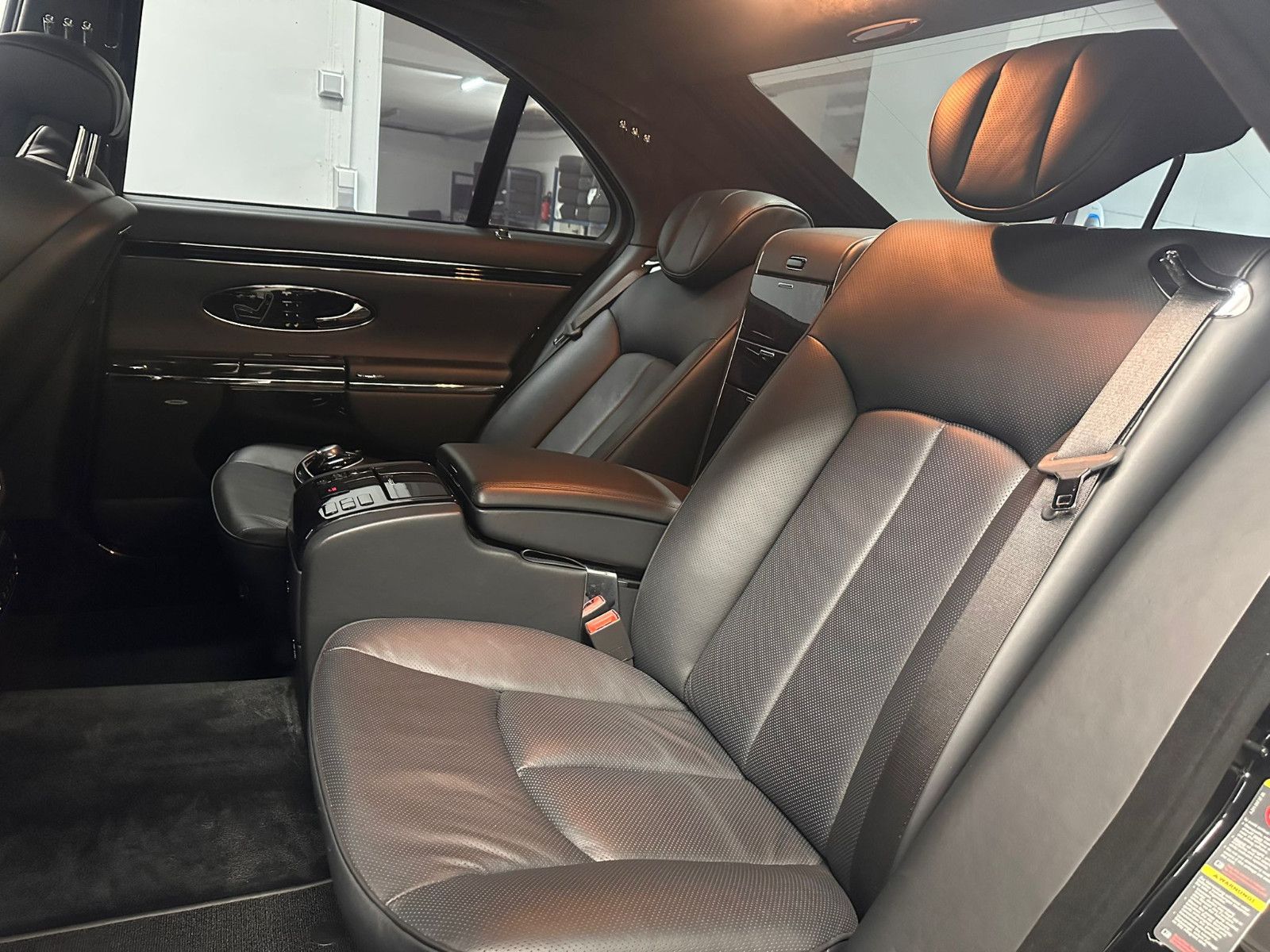 Fahrzeugabbildung Maybach 57 S  *Deutsches Fahrzeug*