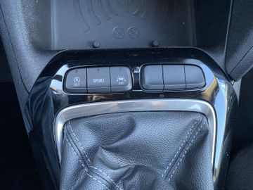 Bild 22 Opel Corsa GS NAVI/PDC V+H+CAM/SHZ+LHZ/TOTWINKEL/17Zo