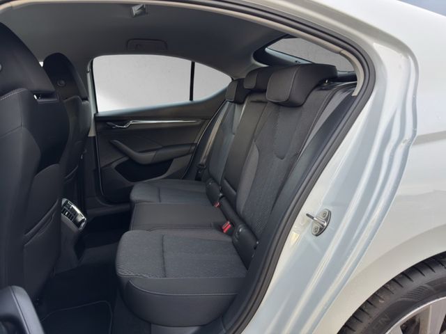 Skoda Octavia IV 1.5 TSI Style *ACC*HUD*NAV*SHZ* NAVI