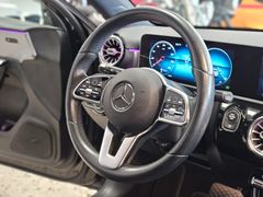 Fahrzeugabbildung Mercedes-Benz A 180 d Progressive (SITZHEIZUNG/LED/PDC/AMBIENT