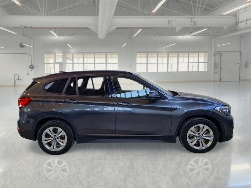BMW X1 XDRIVE 25E BUSINESS ADVANTAGE AUTOMATICO  imagem 3