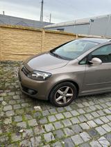 Volkswagen Golf plus gepflegte - Volkswagen Golf Plus in Halle