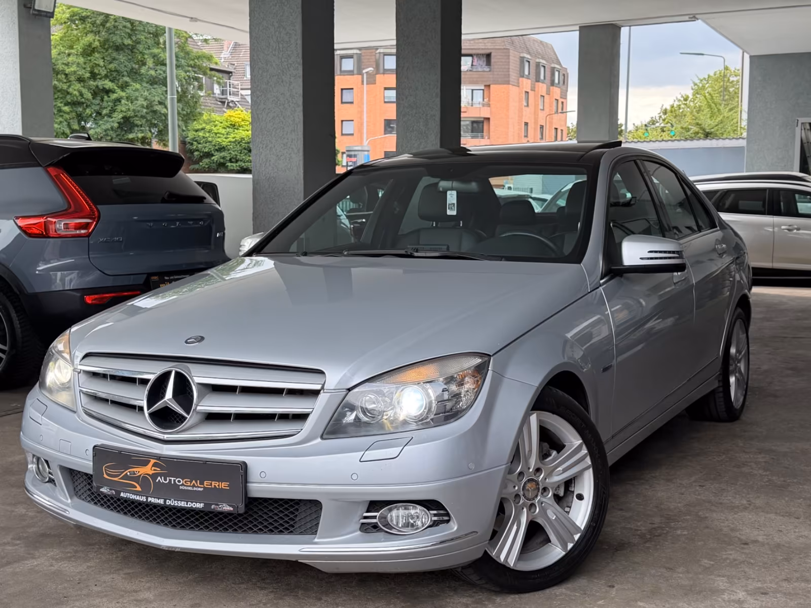 Mercedes-Benz C 250 CDI Blue*COMMAND*PANO*SHZ*TLEDER*HK*