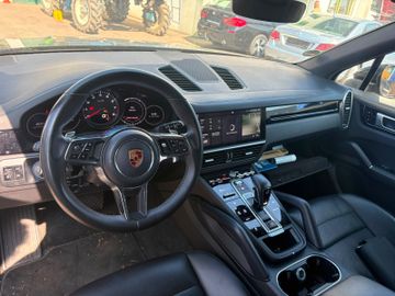 Porsche Cayenne - 3