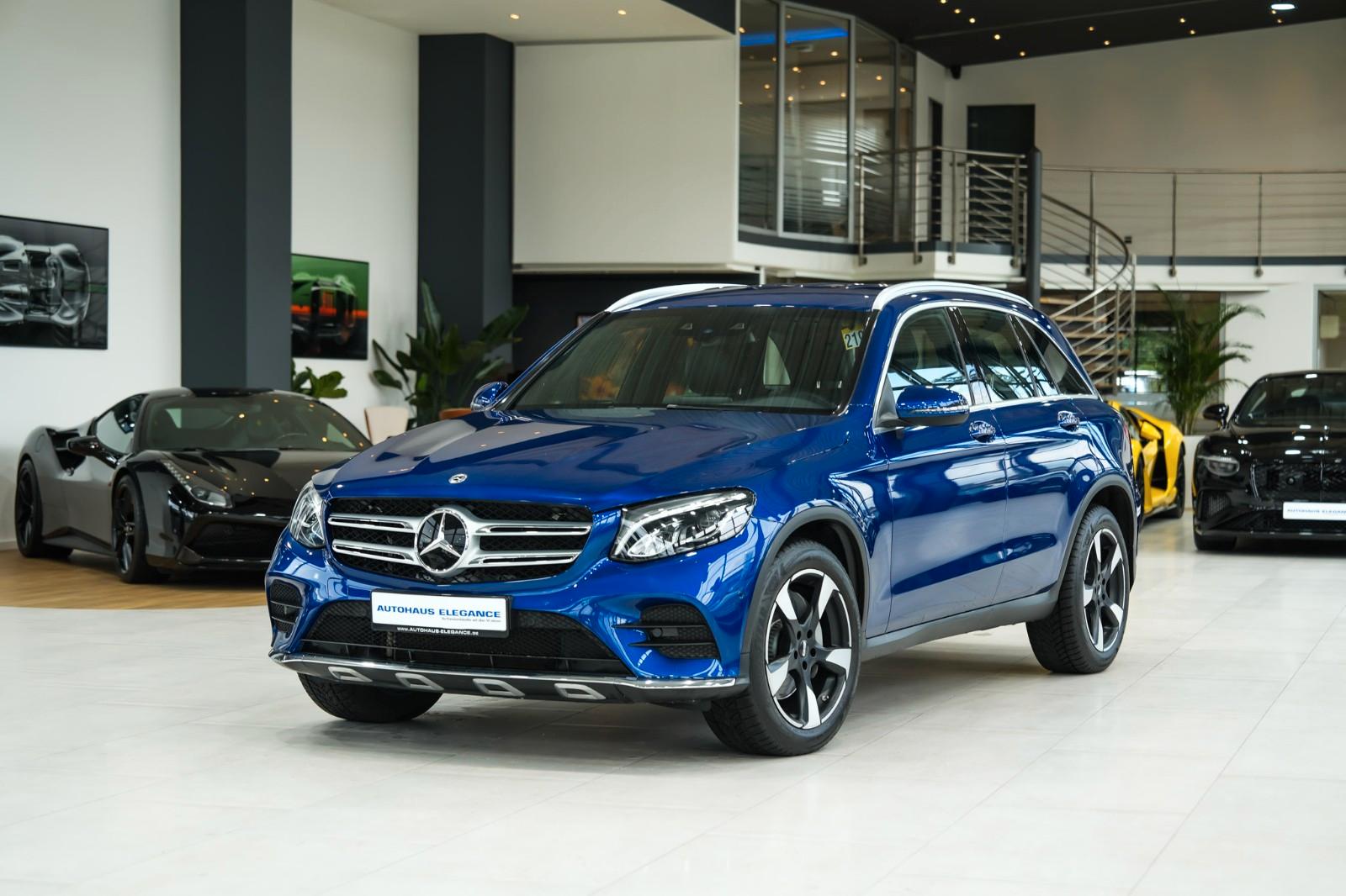 Mercedes-Benz GLC 300 4M*AMG-LINE*LEDER*LED*KAMERA*1.HAND