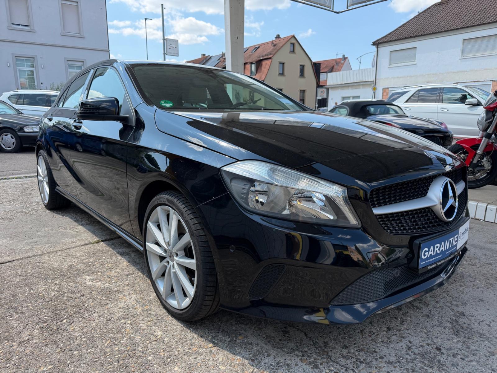 Mercedes-Benz A 250*Leder*NAVI*PTC*Standhzg*Tempomat*Alu18Zoll