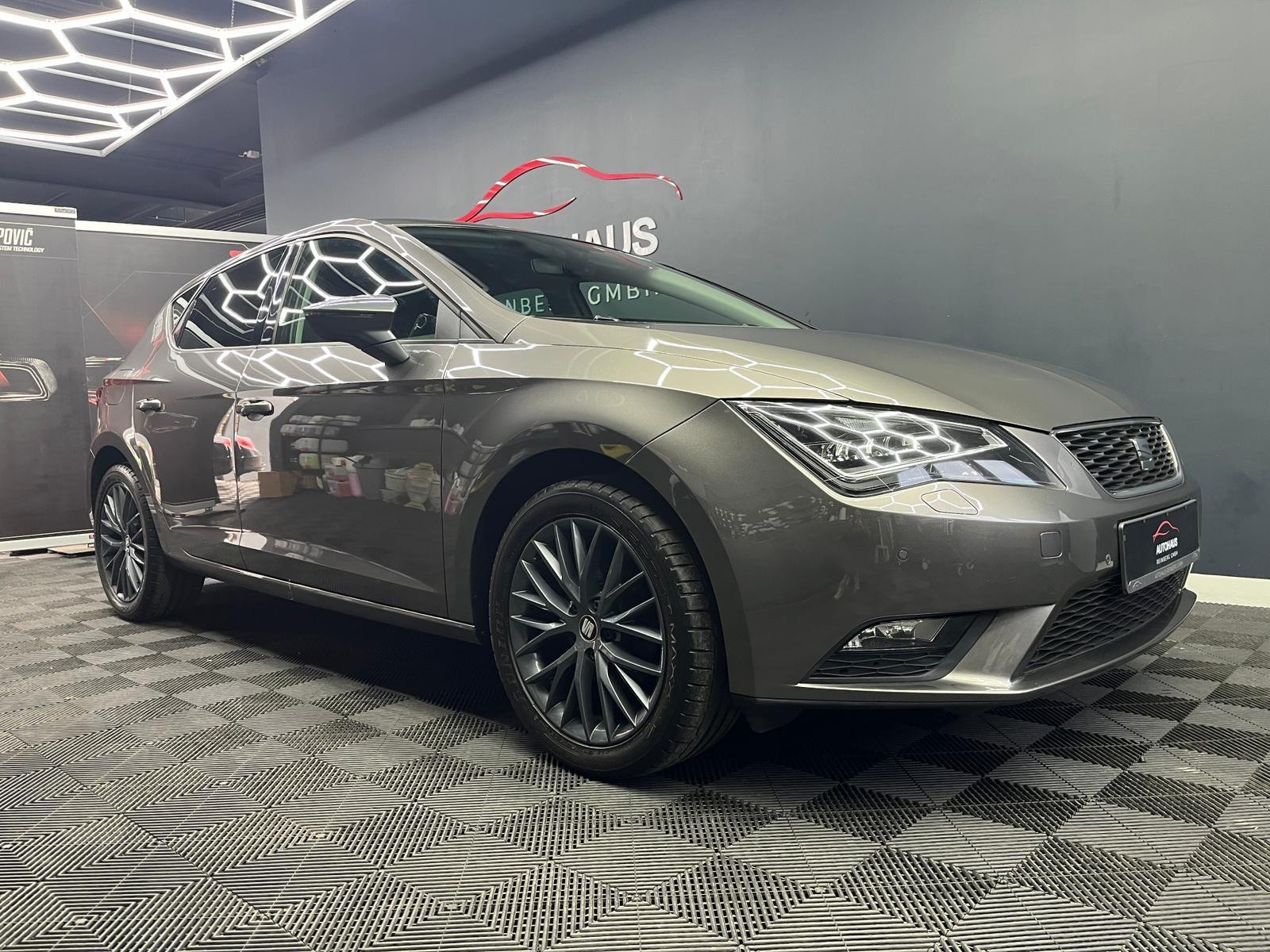 Seat Leon Connect LED Navi PDC Sport