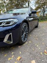 BMW 530i Touring Luxury AHK H/K,HUD,8 Fach - BMW 530 in Bochum