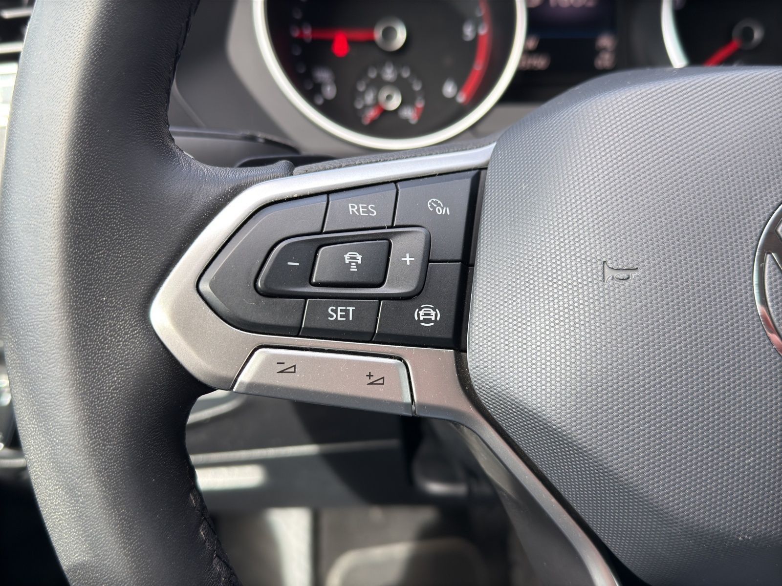 Volkswagen Tiguan - Bild 18