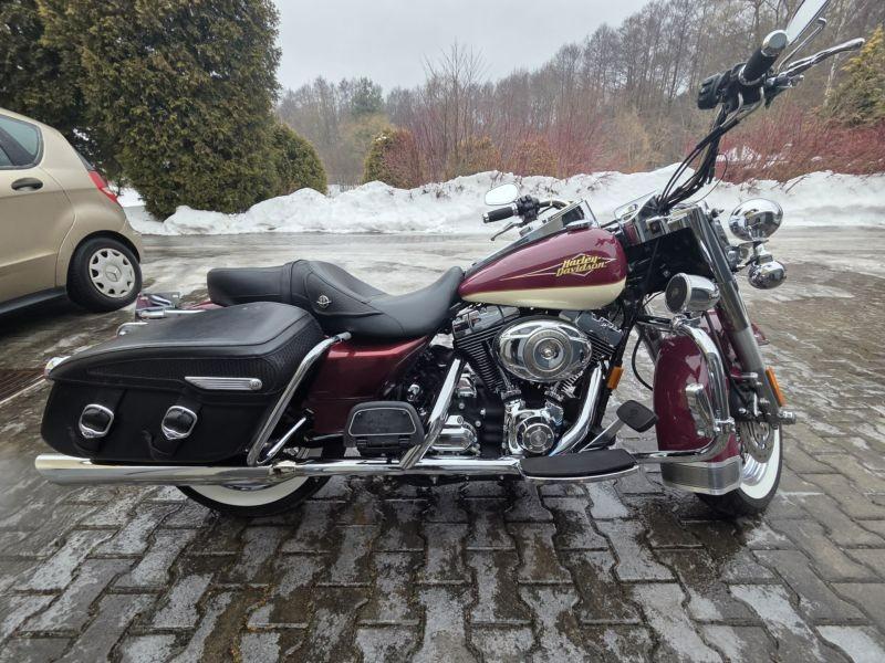 Harley-Davidson FLHRC Road King Touring 2007