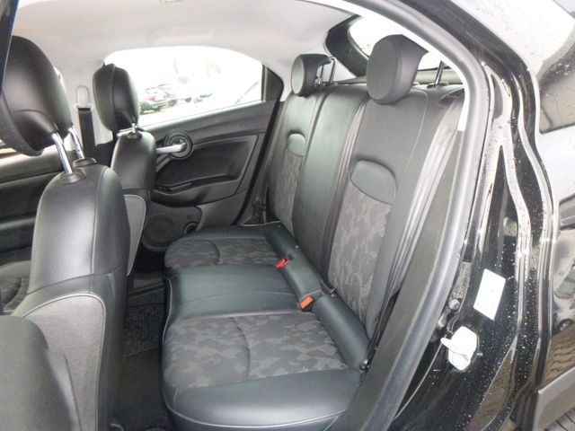 Fahrzeugabbildung Fiat 500X 1.3 GSE, Cross>AUT/Einparkhilfe/TEMP<