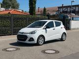 Hyundai i10 Edition Klimaanlage Modell 2015 - Hyundai i10 in Mannheim