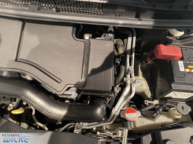 AYGO 1.0 x-play Team D KLIMA RÜCKFAHRKAMERA LM