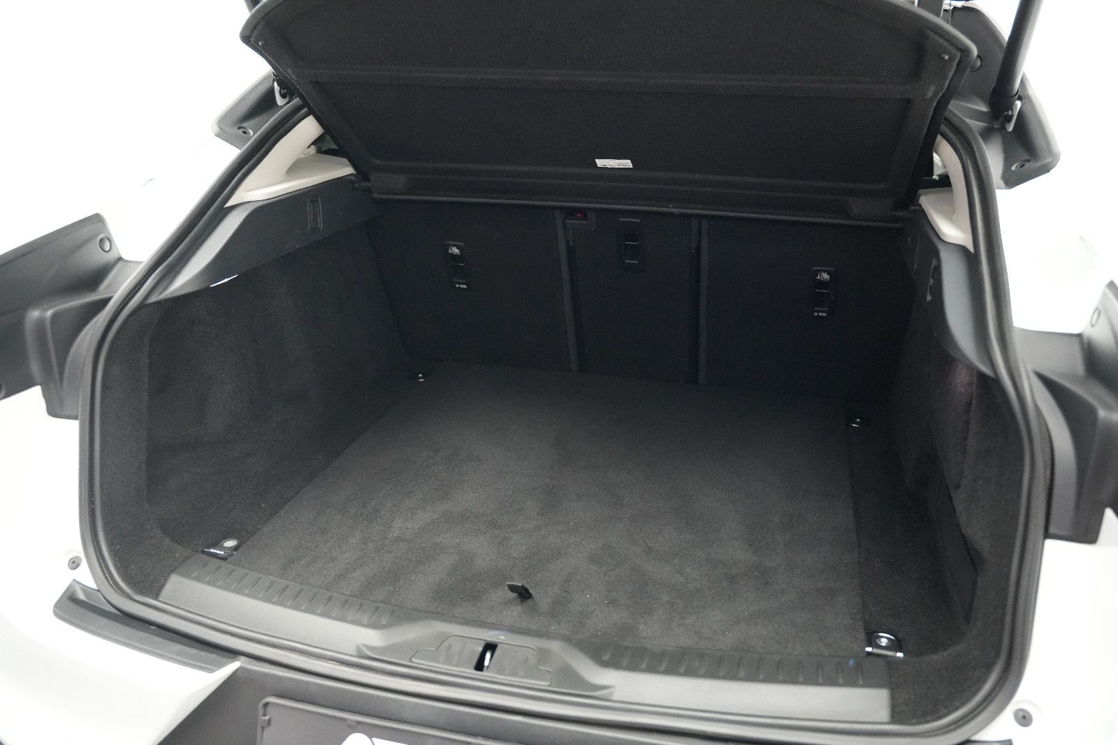 Fahrzeugabbildung Jaguar I-PACE 400 AWD/Black-Pack/CarPlay/MERIDIAN/89,6%