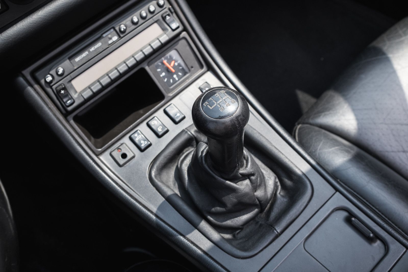 Fahrzeugabbildung Porsche 968 Cabrio-dt. Auto-Klima -el. Sitze-Sitzheizung