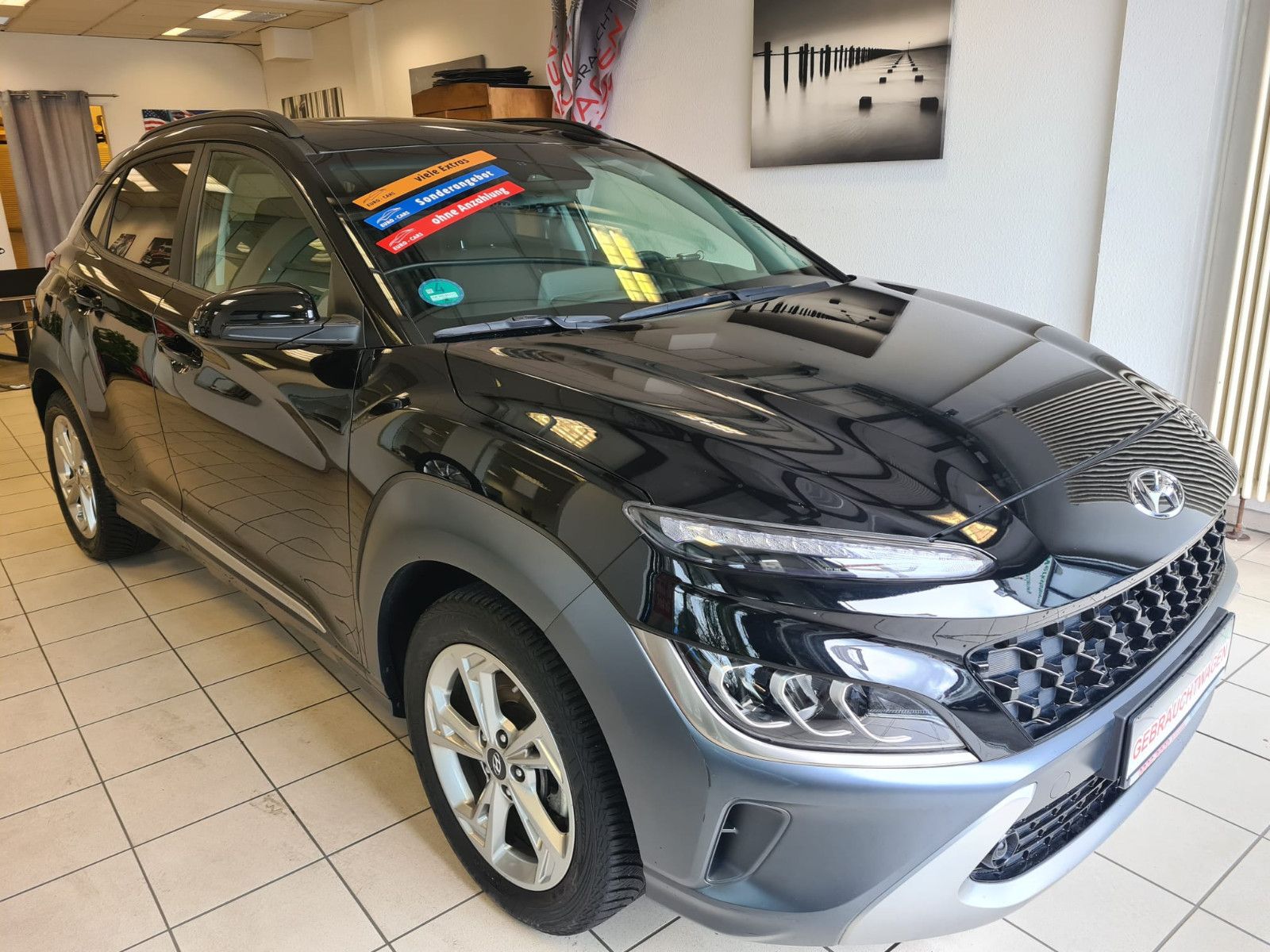 Fahrzeugabbildung Hyundai Kona 2WD / KAMERA / NAVI / ALLWETTER