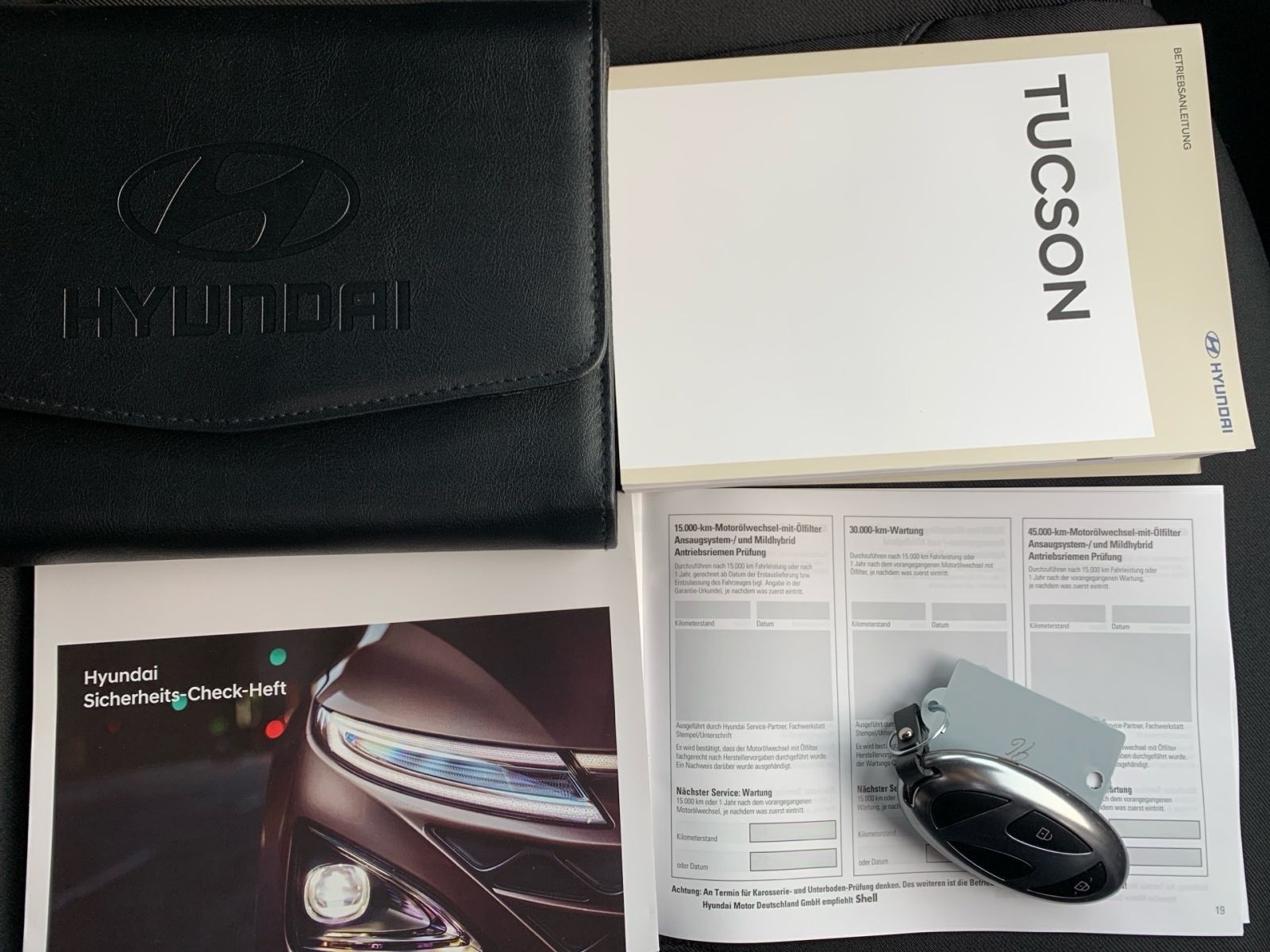 Fahrzeugabbildung Hyundai TUCSON 1.6 T-GDI 7-DCT Trend Mild-Hybrid 4WD Kre