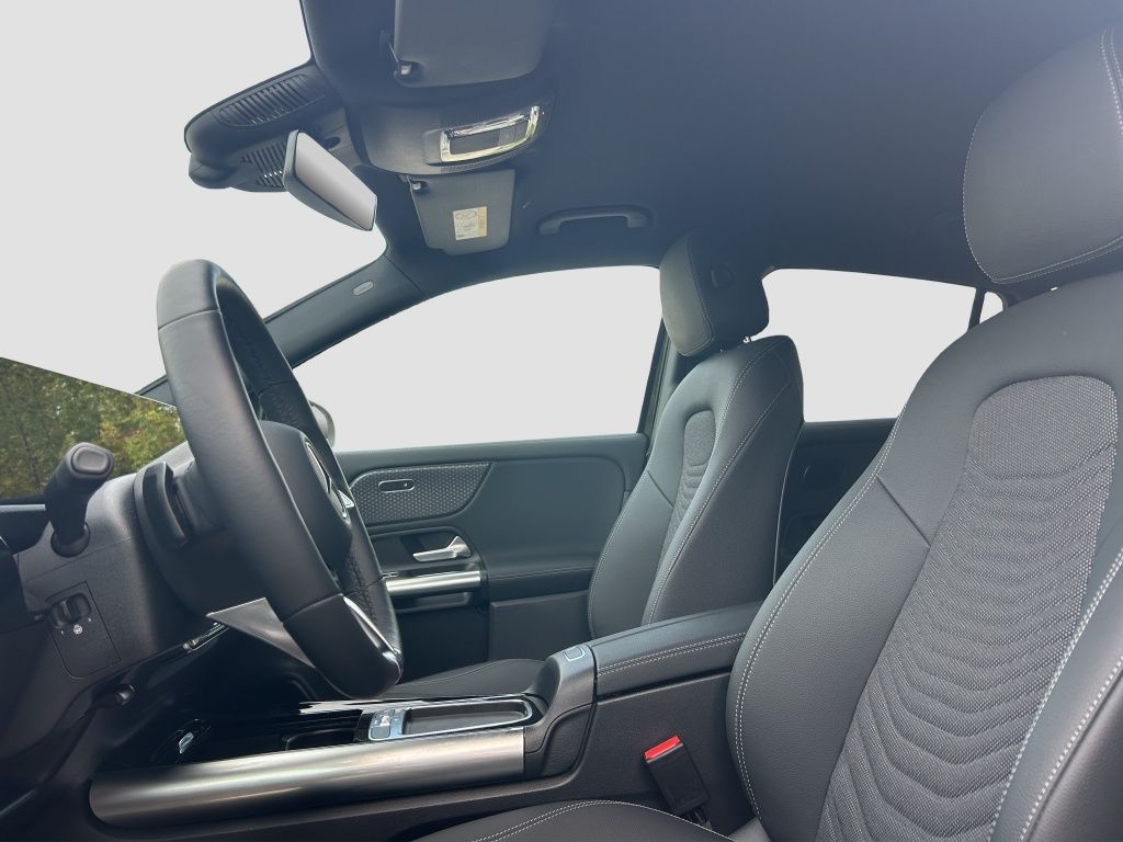 Fahrzeugabbildung Mercedes-Benz EQA 250+ K-GO*TOTW*DISTR*KAMERA*DAB*LENKRADHZG*