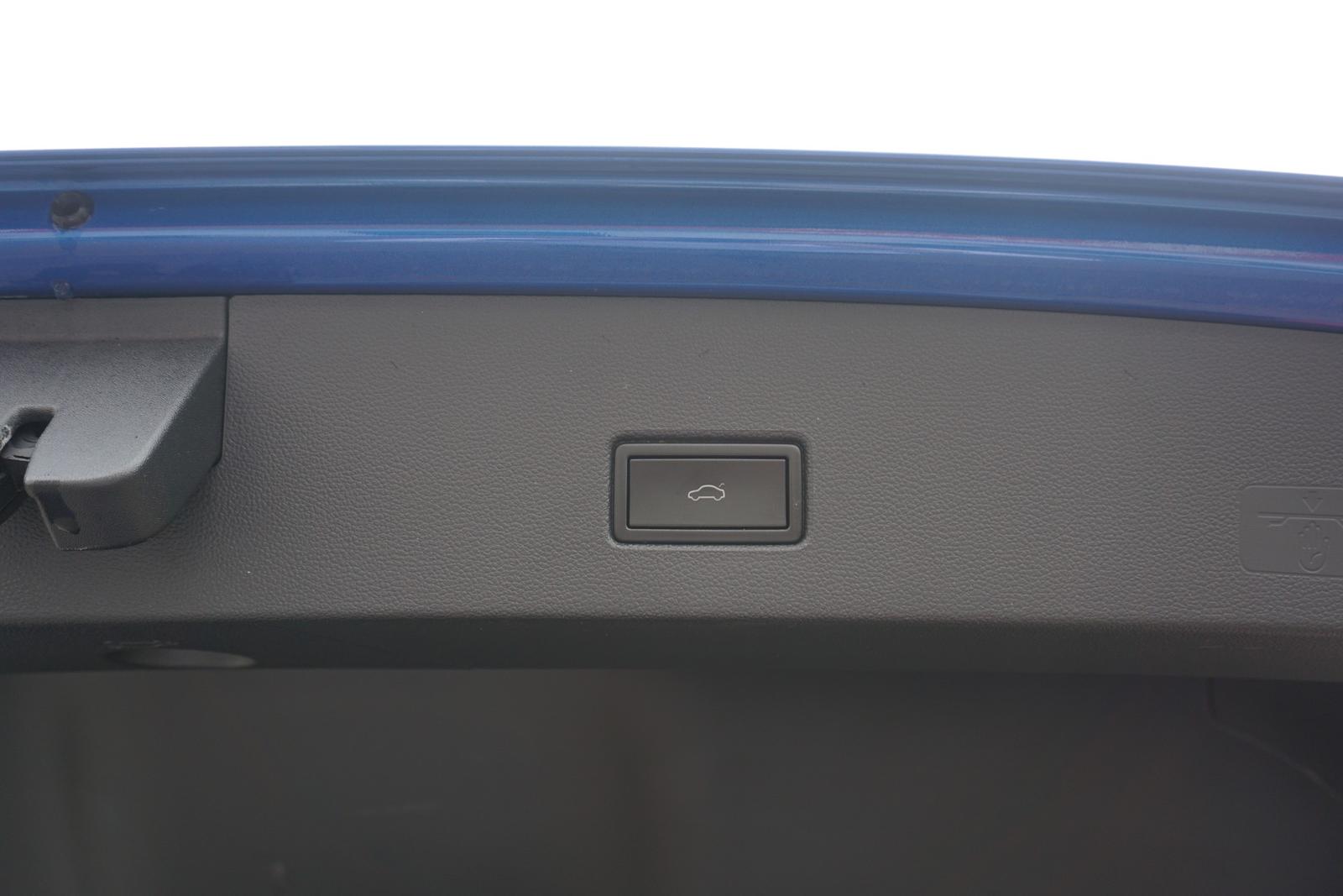 Volkswagen T-Roc 1.5 TSI R-Line DSG LED ACC Totwinkel PDC, миниатюра 26