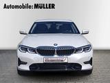 BMW 320 i Lim. Sport Line*Laserlicht*Lenkradhzg.*DAB - BMW 320 mit Benzin-Antrieb: Limousine, 320i