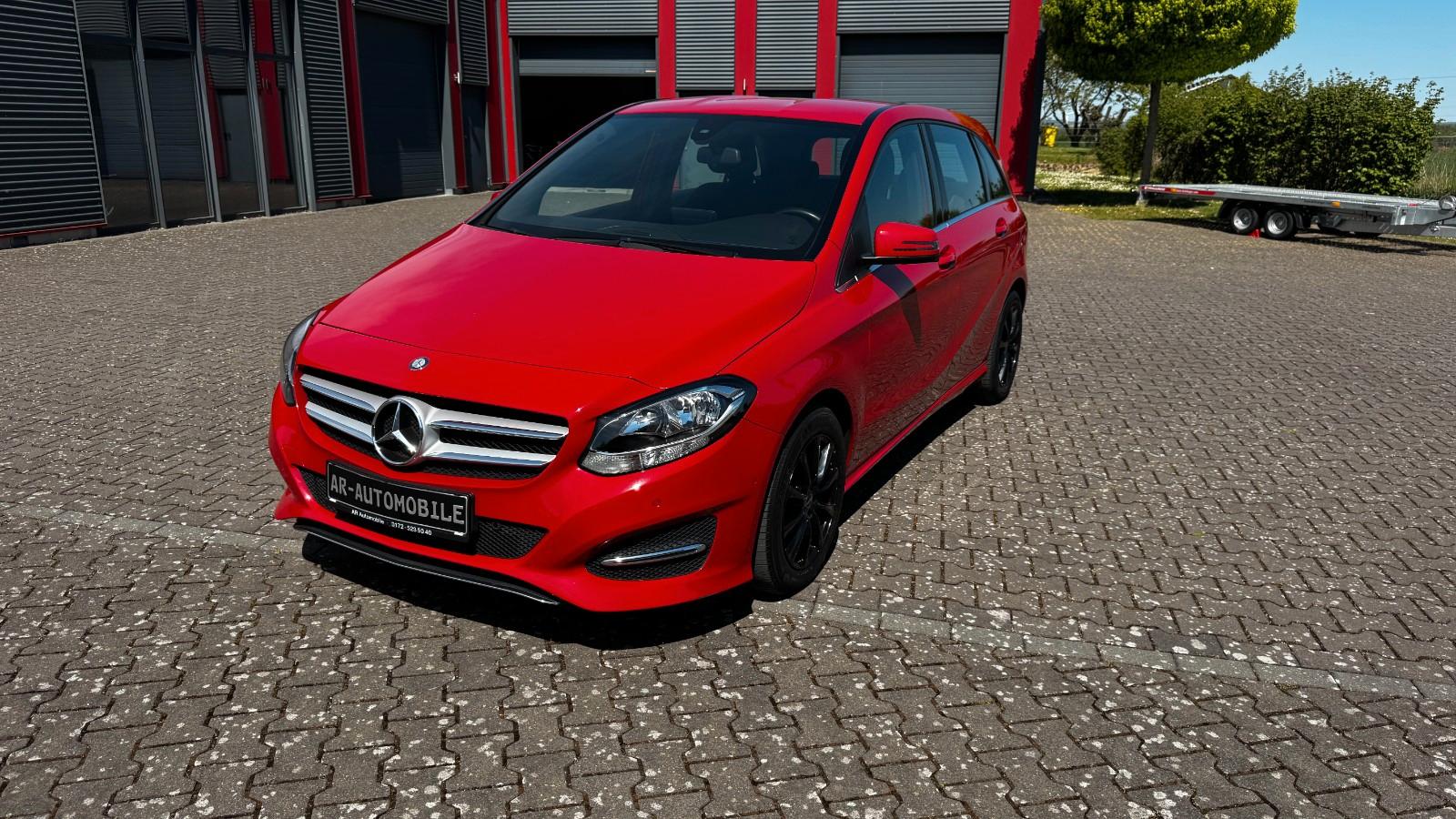 Mercedes-Benz B 180 Style Automatik