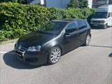 Volkswagen Golf TÜV: 05-2028 / VB