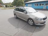 Skoda Fabia 1.0l TSI DSG 81kW Ambition Ambition - Skoda Fabia von privat