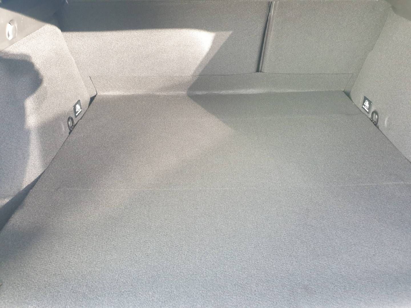 Fahrzeugabbildung Dacia DUSTER Prestige+ TCe 150 4WD