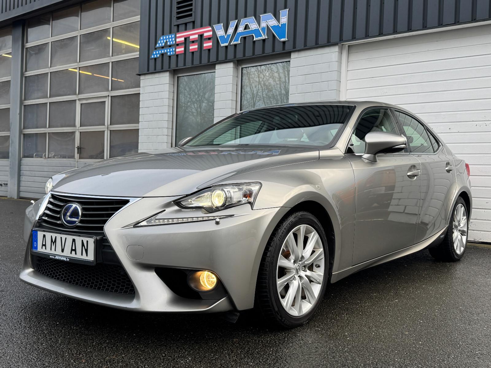Lexus IS 300h Vollhybrid Leder Kamera Navi