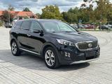 Kia Sorento Platinum Edition 4WD 2,2 Diesel - gebrauchte Kia Sorento aus dem Jahr 2017