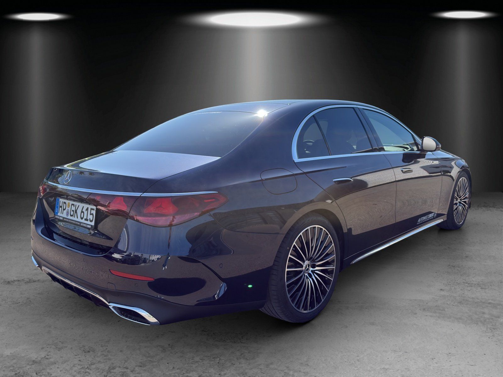Fahrzeugabbildung Mercedes-Benz E 450 d 4M AMG Distro AIRMATIC Burme4D HUD 360°