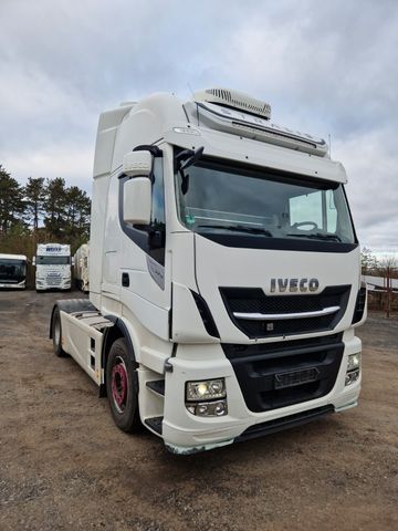 Iveco Stralis 570 HI-WAY Retarder 2xTank Standklima