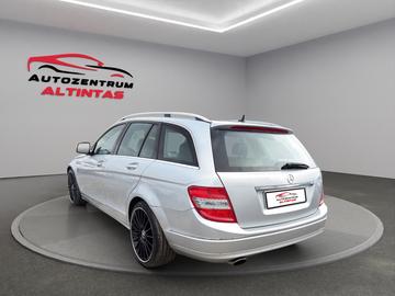 صورة 4 لـ 2008 Mercedes-BENZ C 220