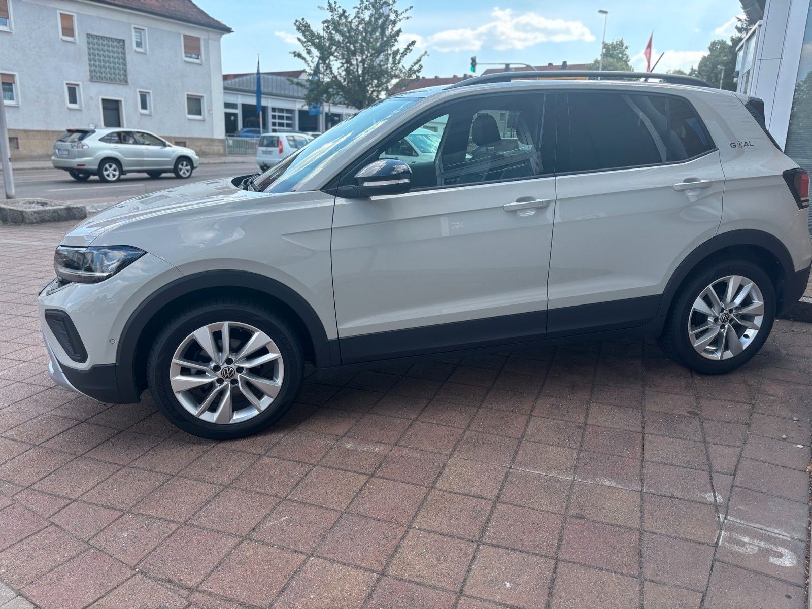 Fahrzeugabbildung Volkswagen T-Cross 1.0 TSI 85 kW Goal