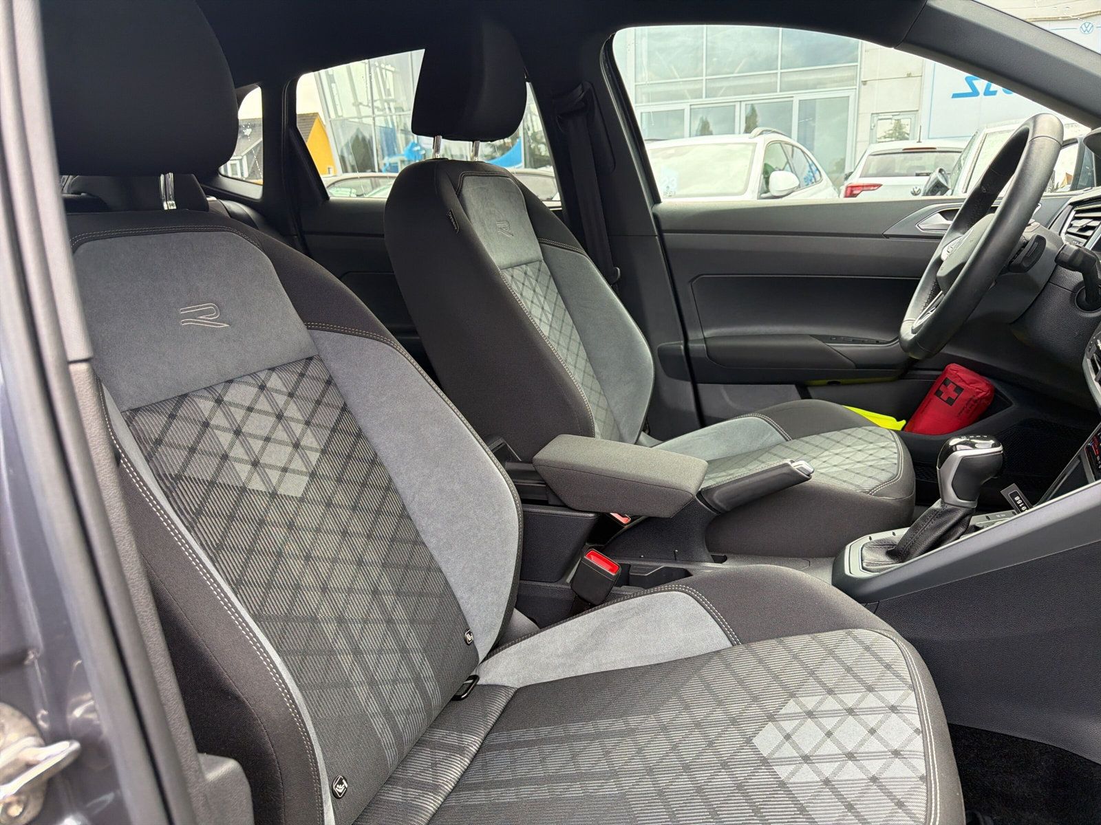 Polo R-Line TSi DSG Navi Kamera Matrix