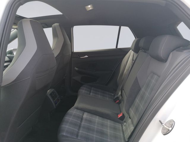 Golf VIII GTD DSG PANO+KAMERA+ACC+19"