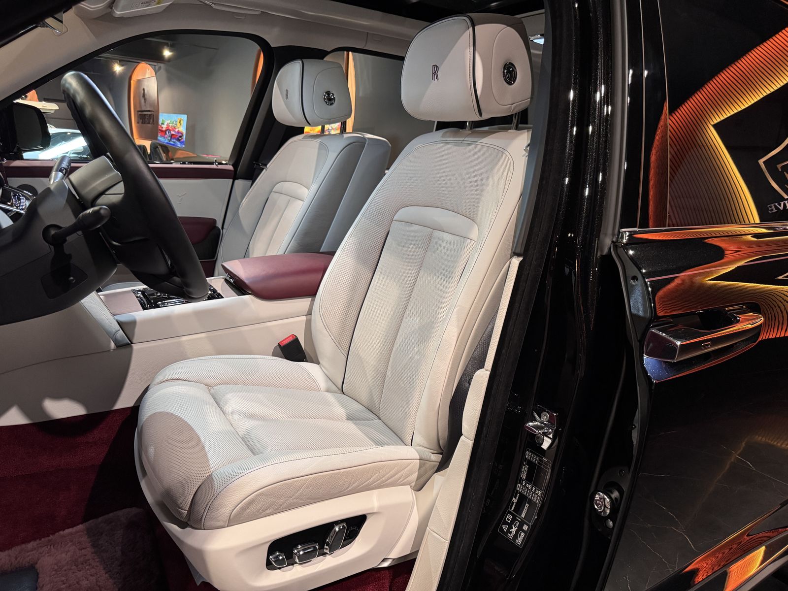 Rolls-Royce Cullinan 24Zoll*große Inspektion neu*tolle Optik foto 11