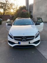 Mercedes-Benz A 200 AMG Line AMG Line - Mercedes-Benz A 200 in Krefeld